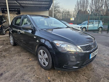 KIA CEED 1.4 1 Euro 4 5dr